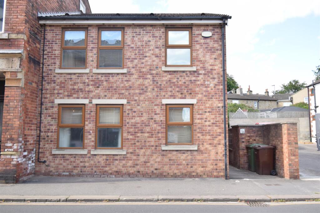 Main image of property: Cluntergate, Horbury, Wakefield, WF4 5AF
