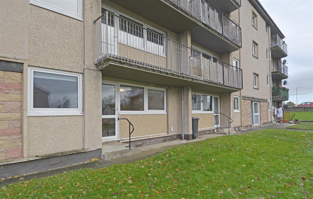 Main image of property: 89 Inchmyre, Kelso