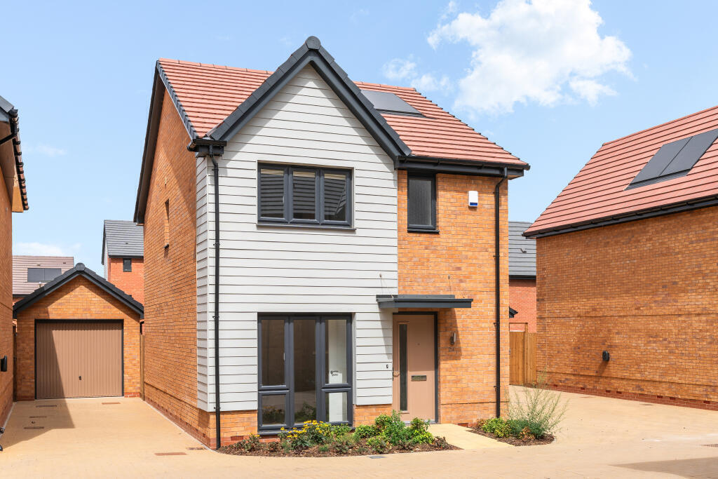 Main image of property: Tamworth Chase, Cheltenham, Gloucestershire