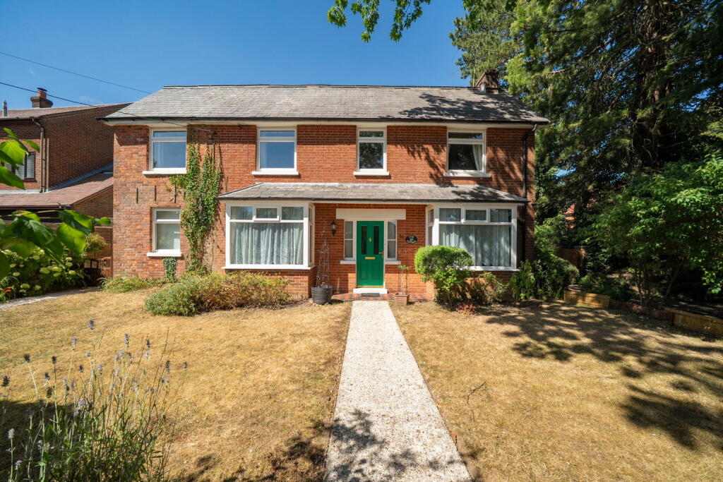 Main image of property: Oakley Lane, Oakley, Basingstoke, RG23 7JZ