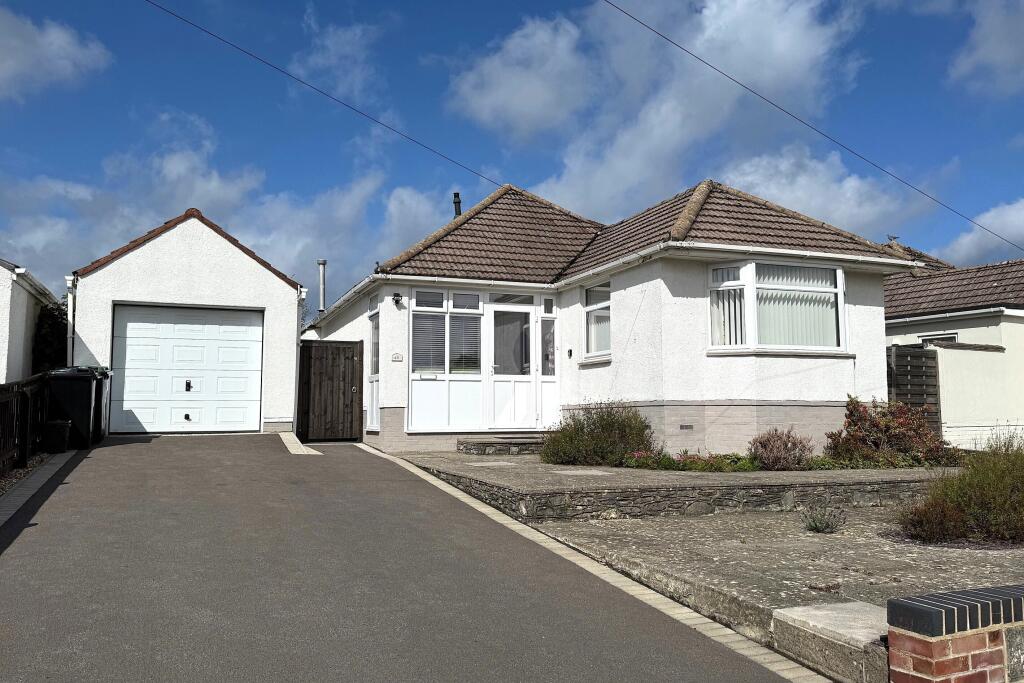 Main image of property: Osborne Road New Milton BH25 6AE