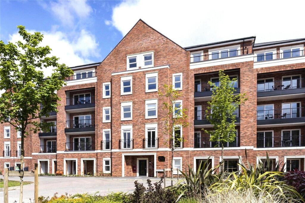 Main image of property: Toye Avenue, Whetstone, London, N20