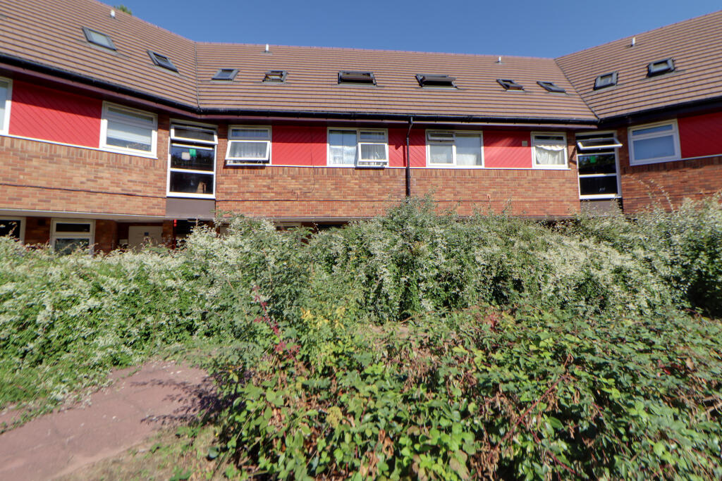 Main image of property: Roundmead, Stevenage, Hertfordshire