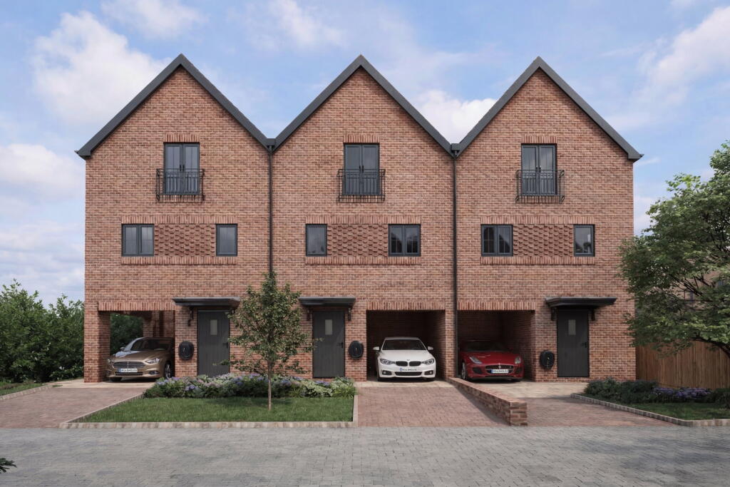 Main image of property: Manor Farm, Chalk lane , Frindsbury, Rochester , Kent, ME2 4YG