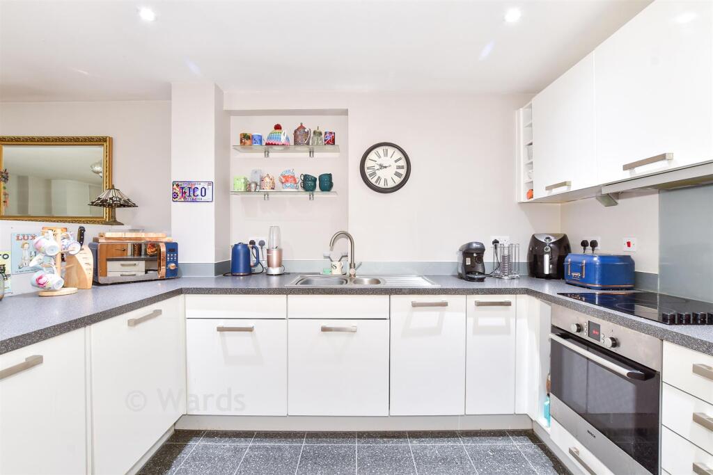Main image of property: Alisander Close, Snodland, Kent