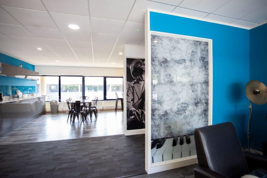 FF lounge area and kitchen.jpg