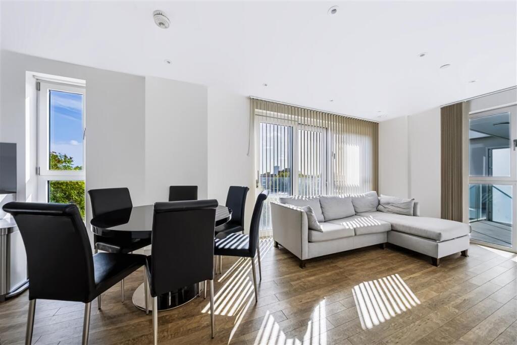 Main image of property: Wandsworth Road, SW8