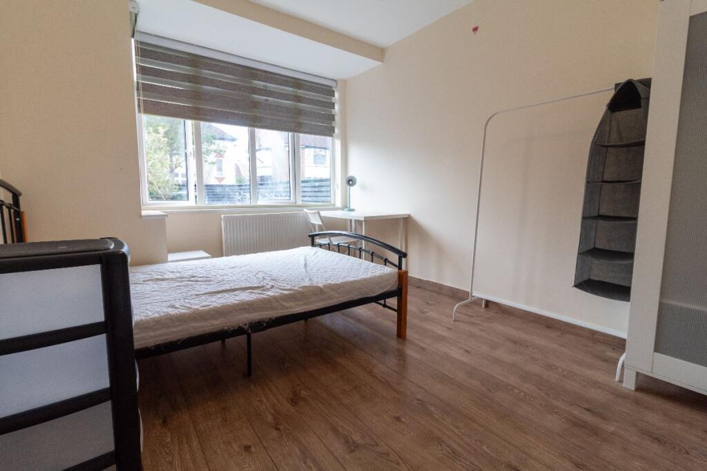Main image of property: Room 5, Lovell Road