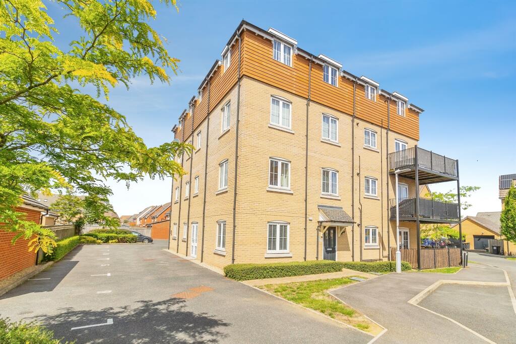Main image of property: Copia Crescent, Leighton Buzzard