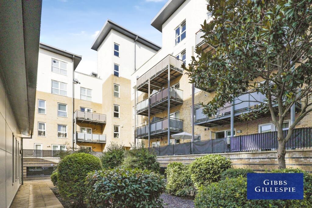Main image of property: Metropolitan Station Approach, Watford, Hertfordshire, WD18