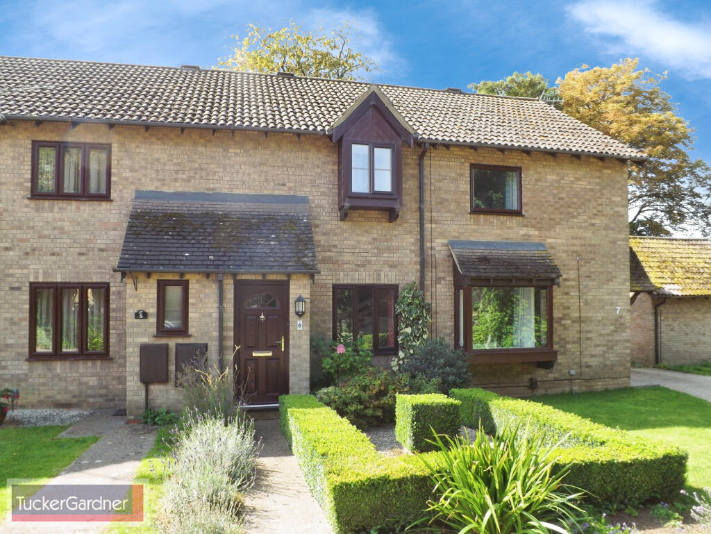 Main image of property: Kingfisher Close, Sawston, CB22 3JQ