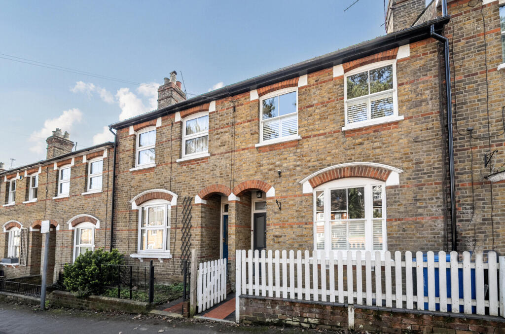 Main image of property: High Town Road, Maidenhead, Berkshire