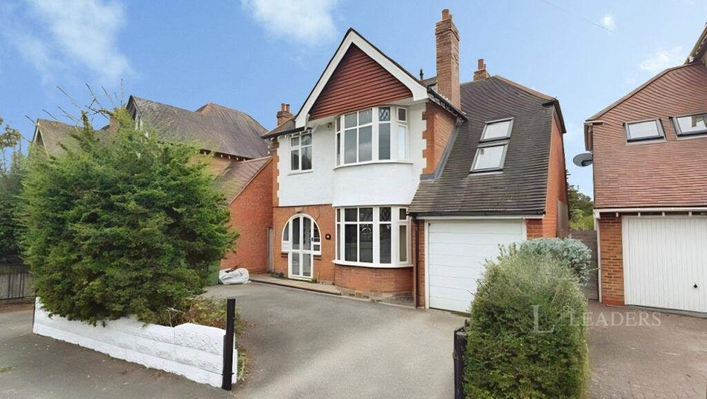 Main image of property: Cubbington Road, Leamington Spa, Warwickshire, CV32