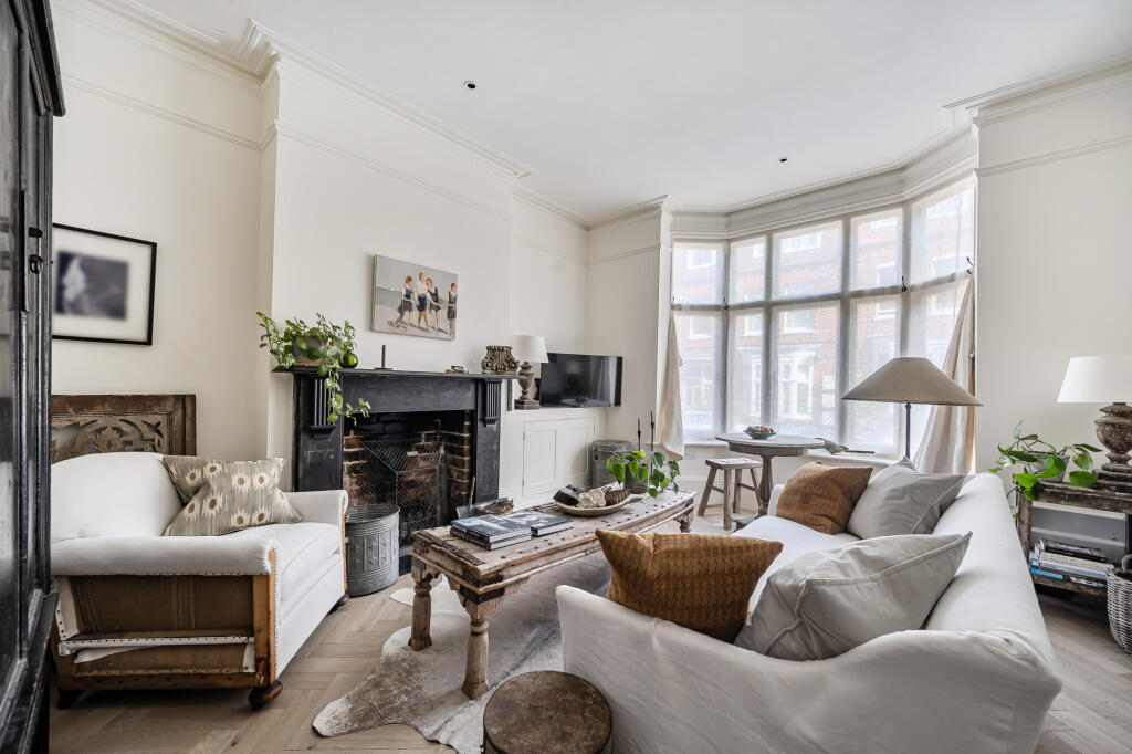 Main image of property: Grove Avenue, Tunbridge Wells, TN1