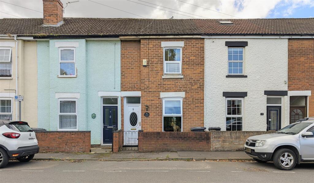 Main image of property: Hemmingsdale Road, Hempsted, Gloucester