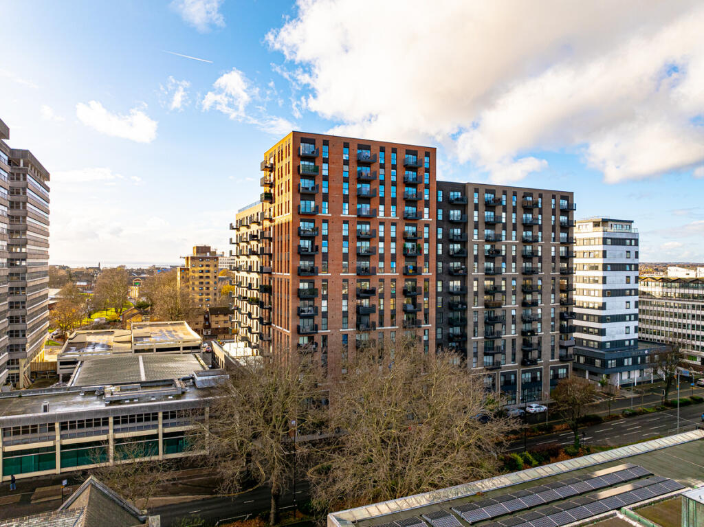 Main image of property: Victoria Avenue, Southend-on-sea, SS2
