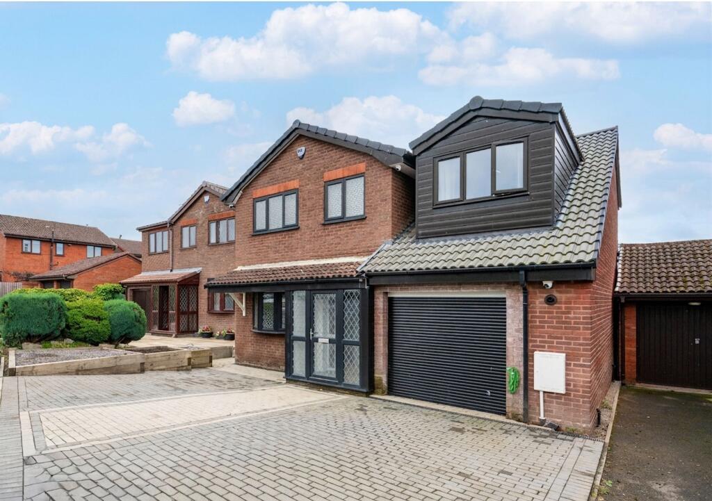 Main image of property: The Grove, Appley Bridge, WN6