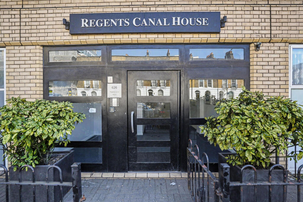 Main image of property: Regents Canal House, Limehouse, London, E14