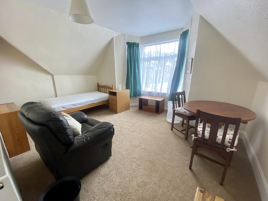 Main image of property: Flat 6, 1 Brandize Park, OKEHAMPTON