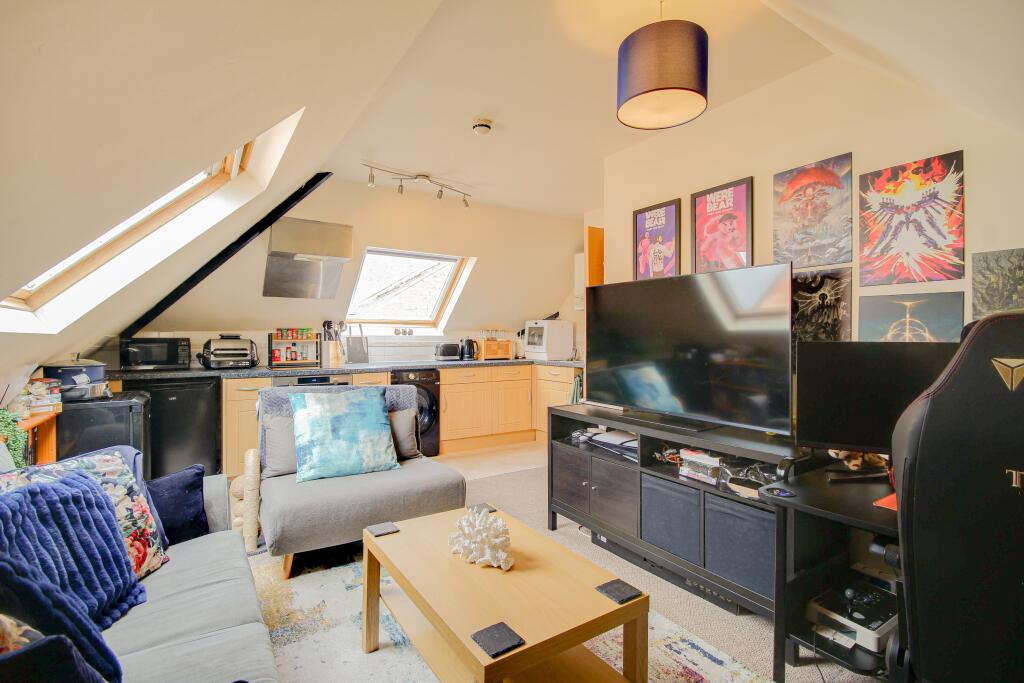 Main image of property: Bristol Road, City Centre, Gloucester, GL1