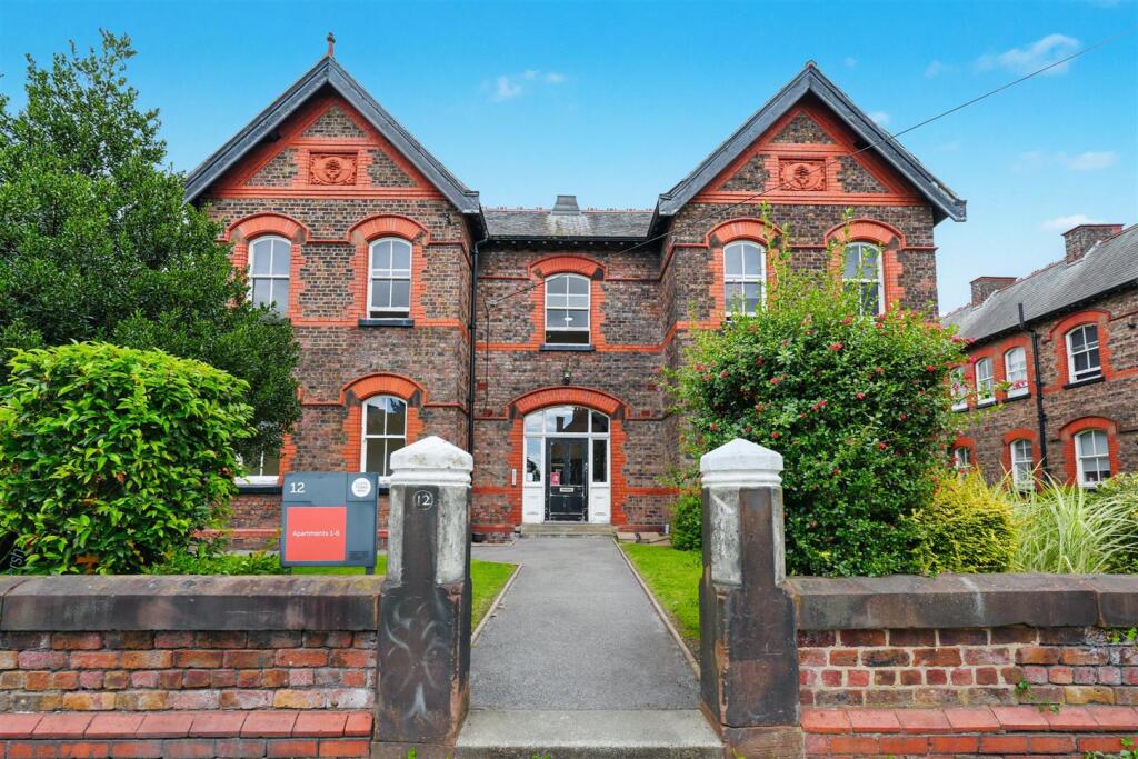 Main image of property: New Hall - L10 1LD