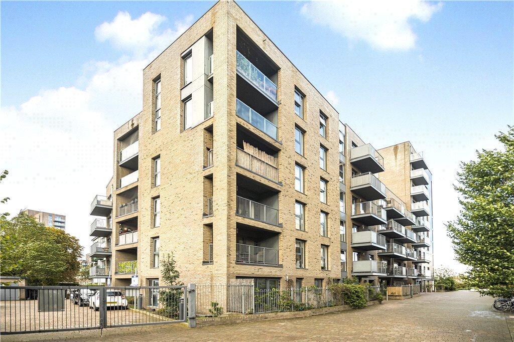 Main image of property: Green Lanes Walk, London, N4