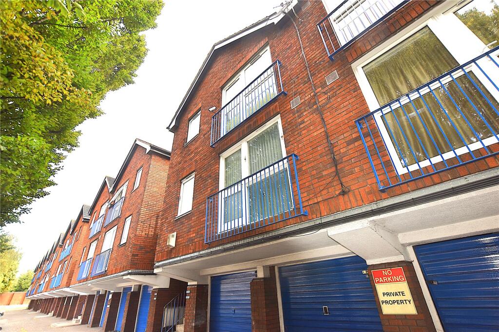 Main image of property: Whitehorse Lane, London, SE25