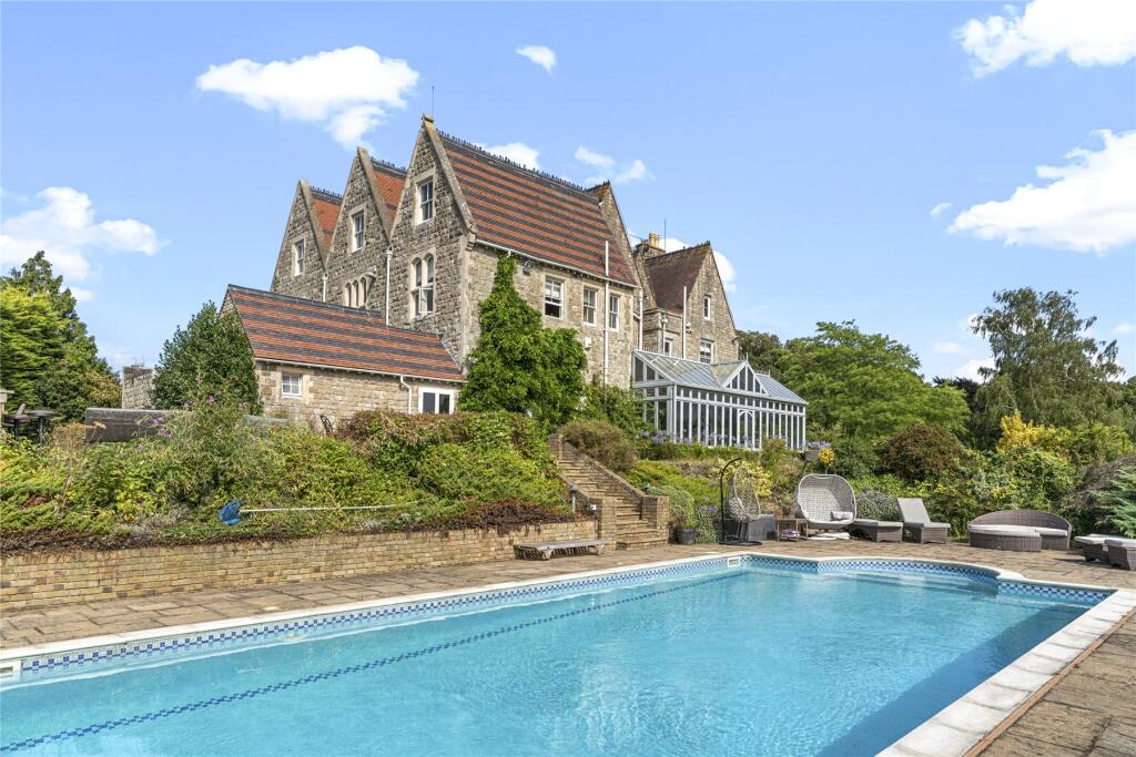 Main image of property: Staplestreet Road, Hernhill, Faversham, Kent, ME13
