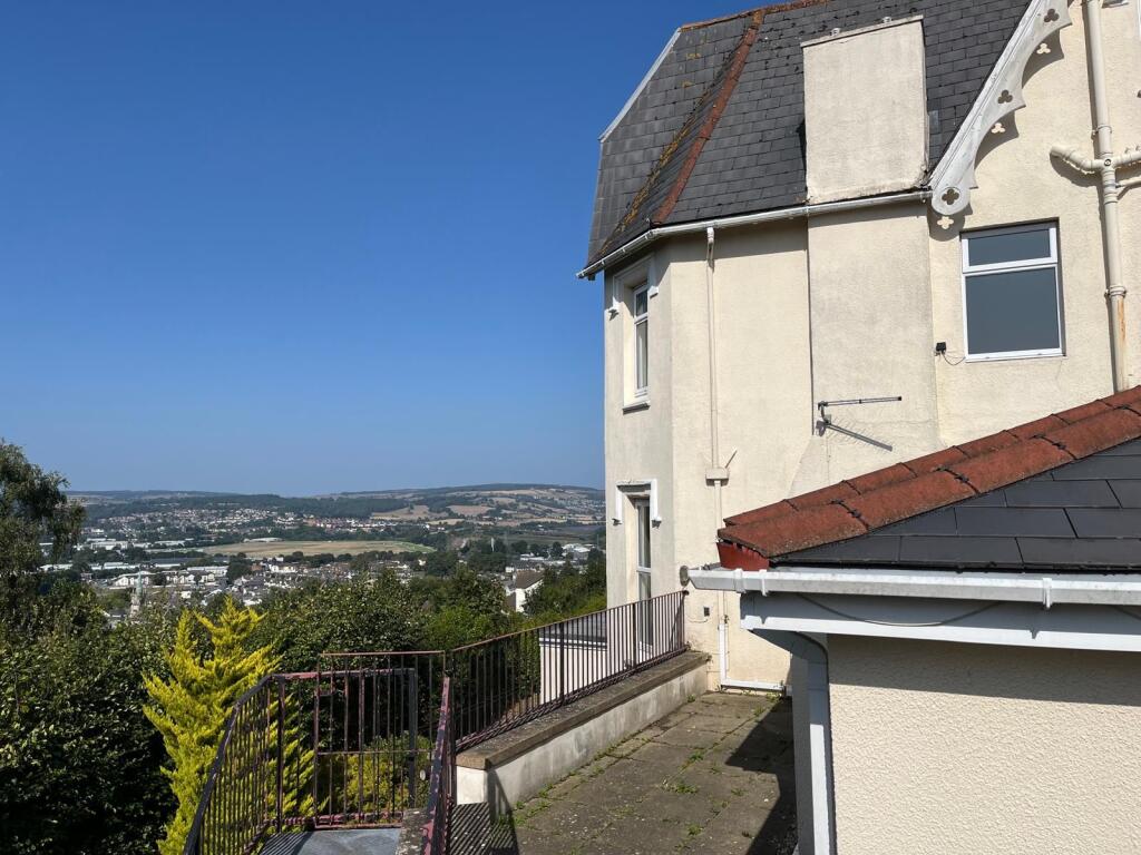 Main image of property: Courtenay Road - Bills included!
