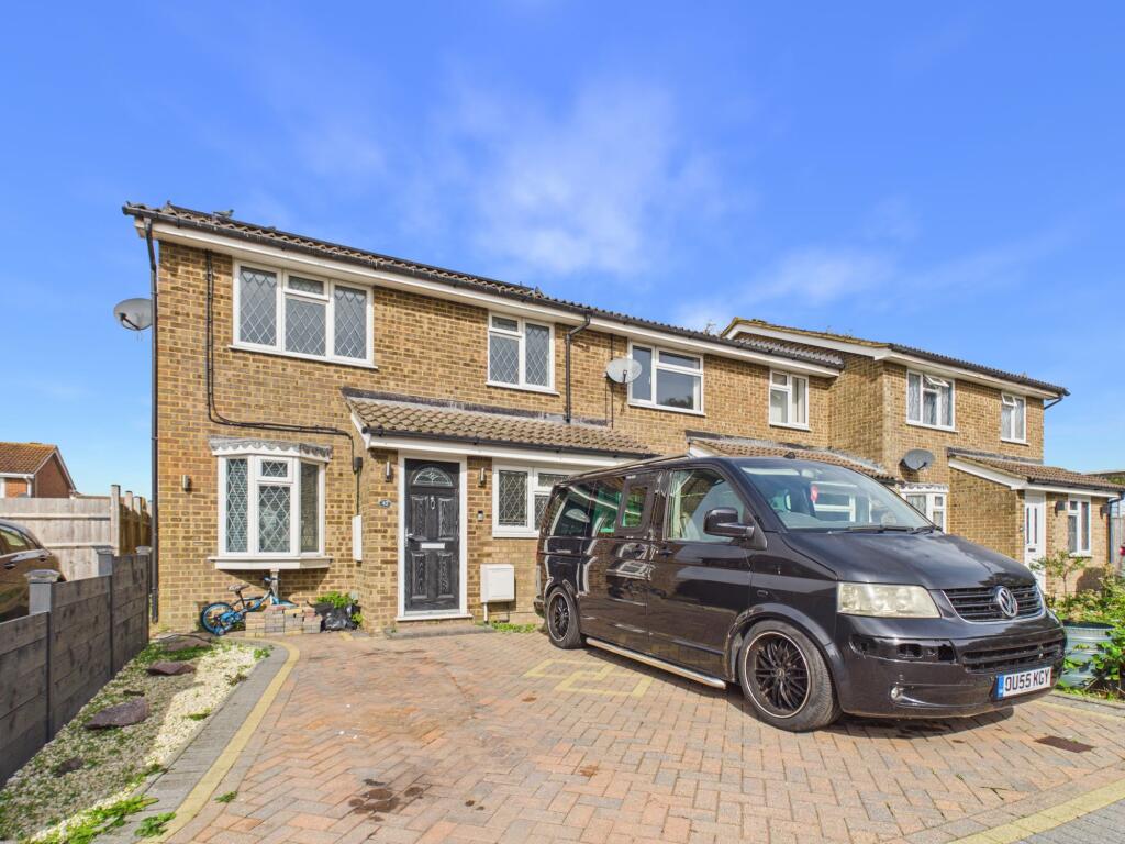 Main image of property: Heron Ridge, Polegate, BN26