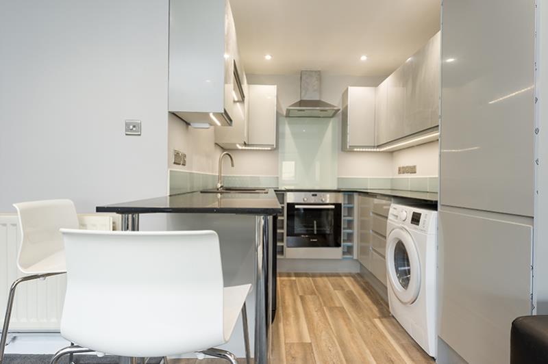 Main image of property: Lime Court, Headington, OX3 7AF