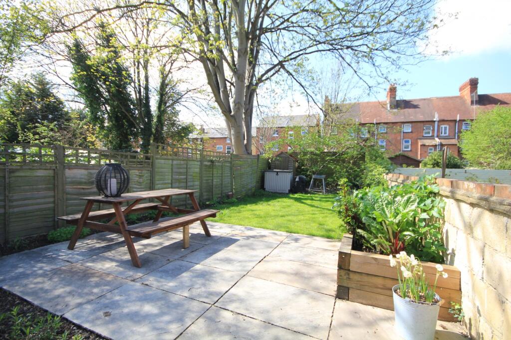Main image of property: Zinzan Street, Reading, Berkshire, RG1