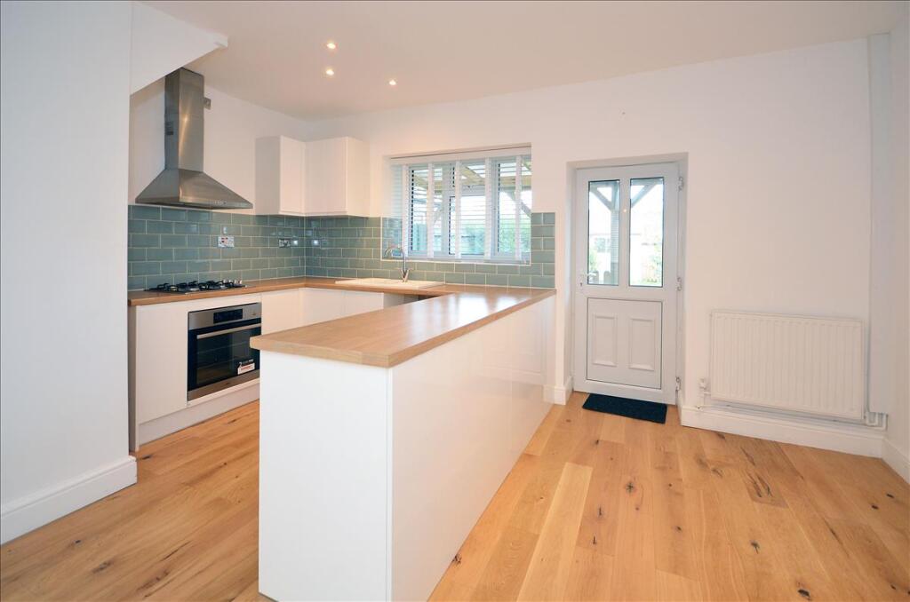 Main image of property: East Street, Stanwick, Northamptonshire, NN9