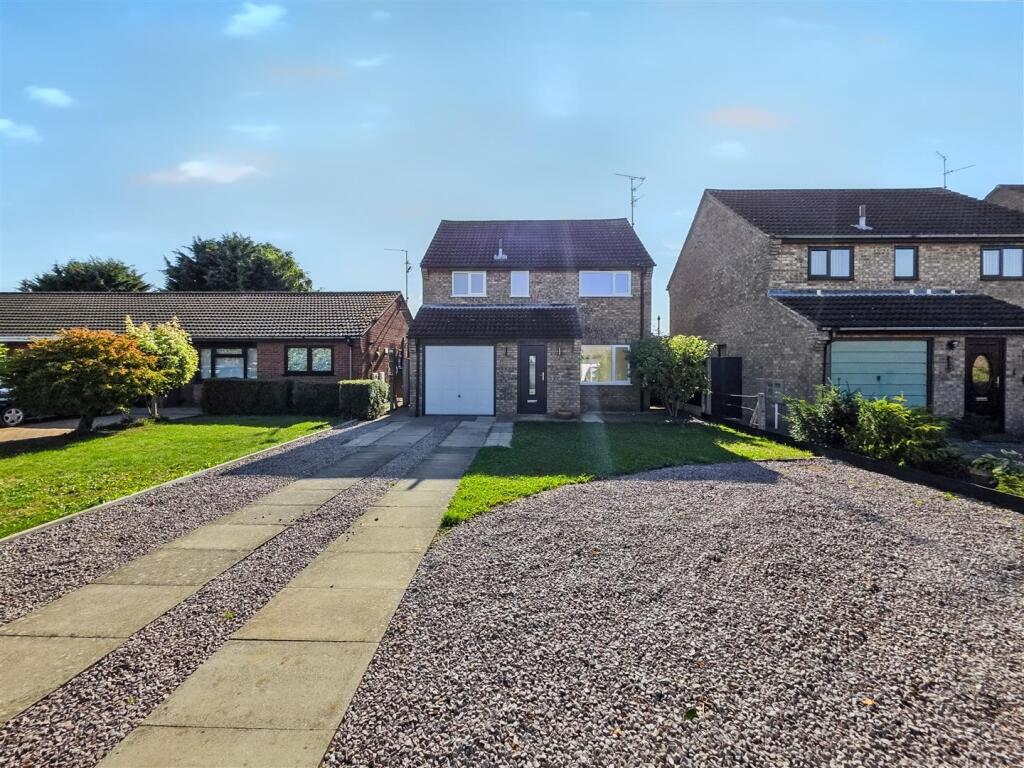 Main image of property: Pennyfield, Pinchbeck