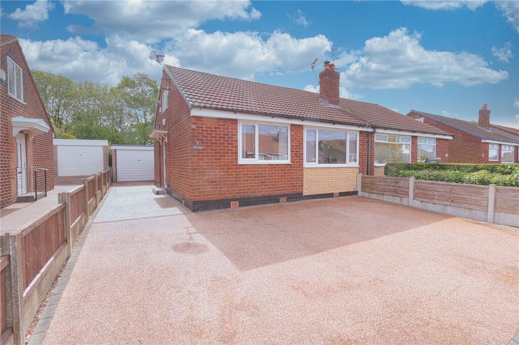 Main image of property: Windermere Avenue, Denton, Manchester, Greater Manchester, M34