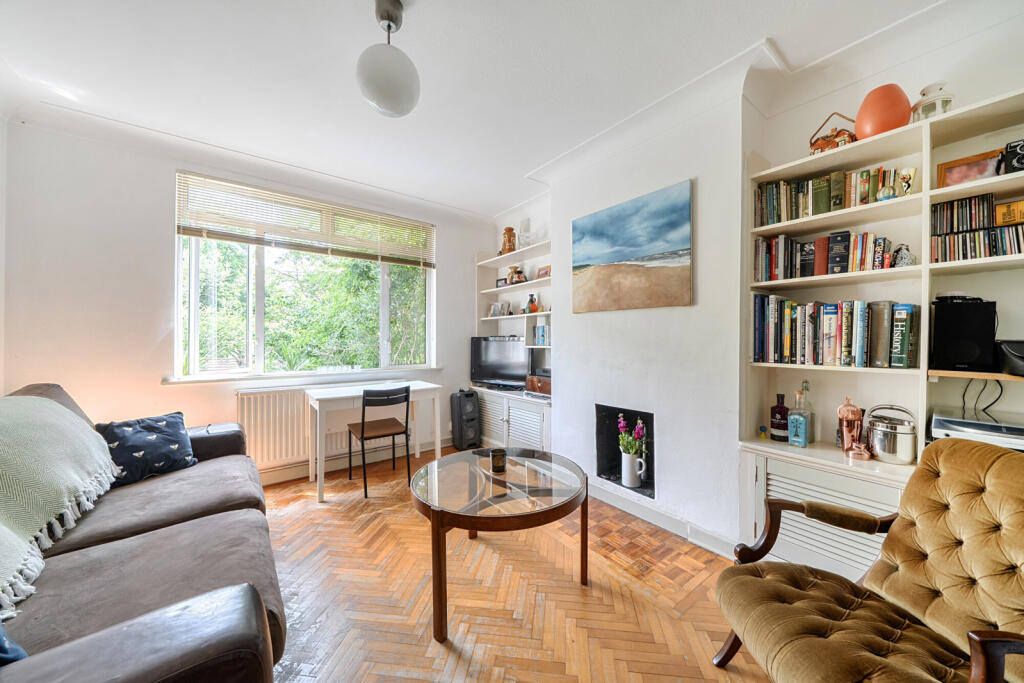 Main image of property: Auckland Gardens, London