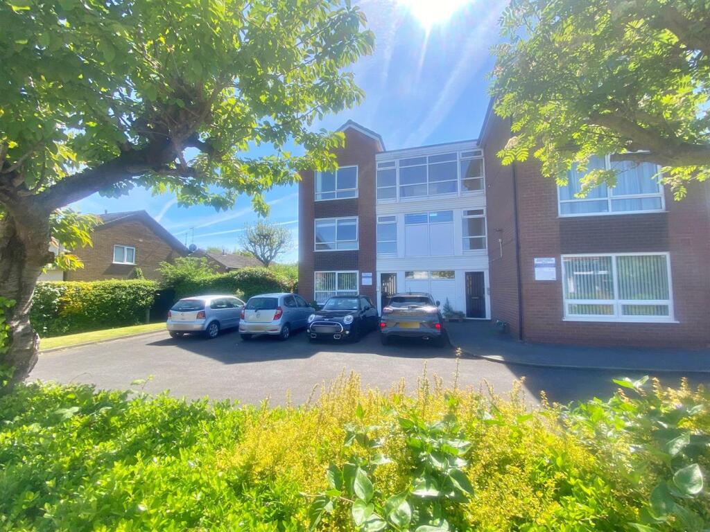 Main image of property: 3 Stocks Court