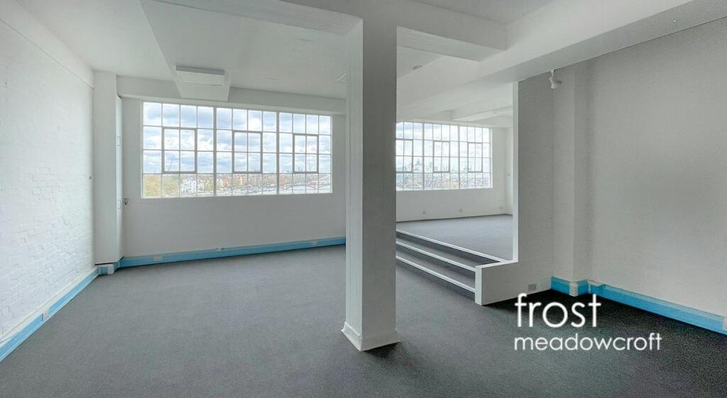 ChelseaWharf Lots Road SW10 office to let 15.jpg