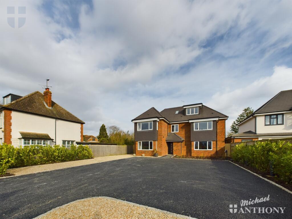 Main image of property: Wendover Road, Aylesbury