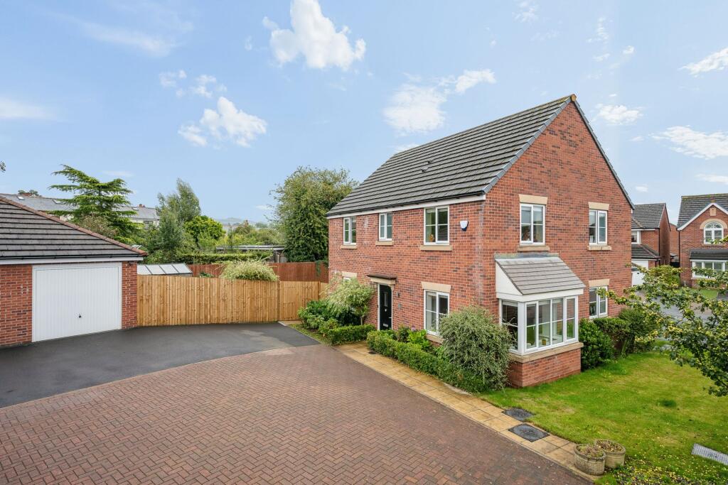 Main image of property: Grove Farm Drive, Adlington