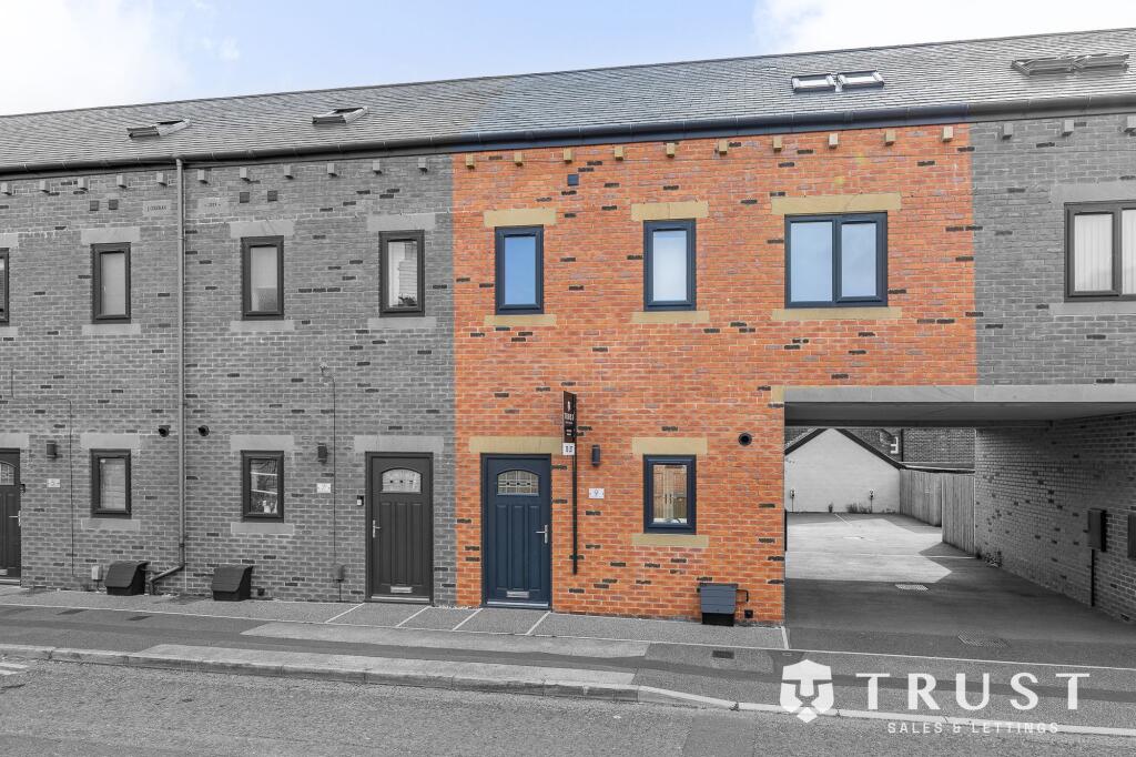 Main image of property: South Queen Street, Morley, LS27