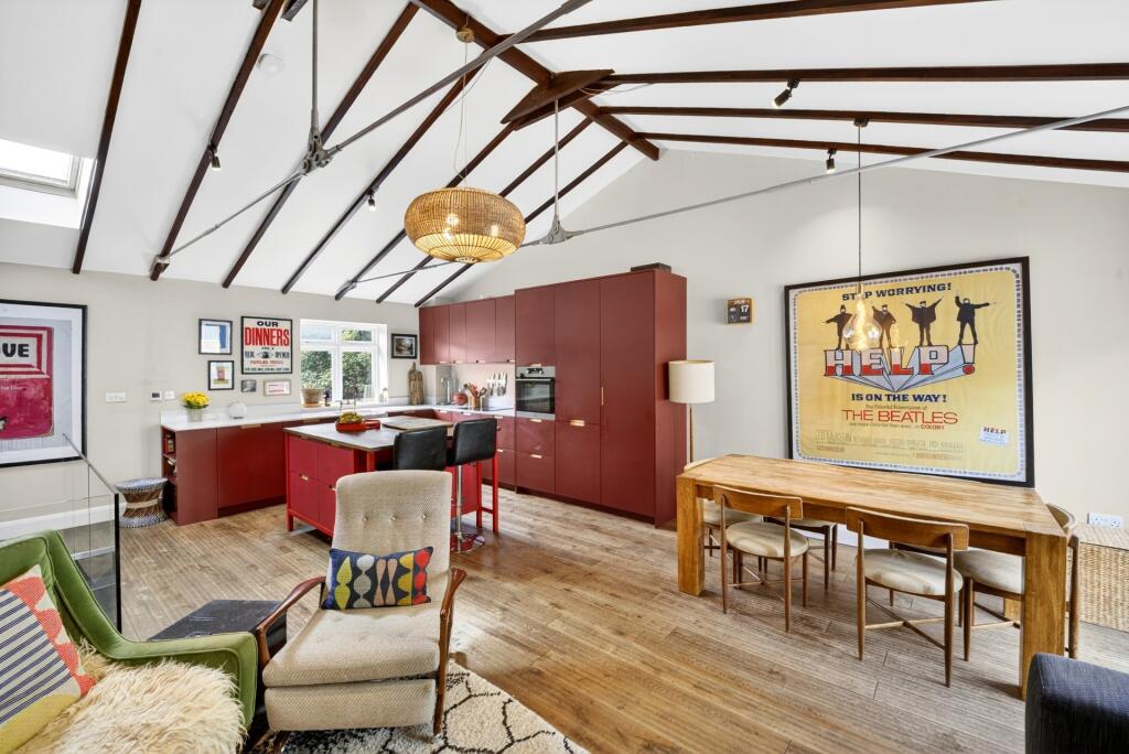 Main image of property: Bocking Street, Hackney, E8