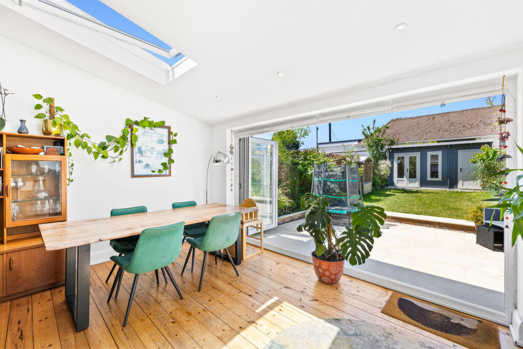 Main image of property: Links Road, Portslade, Brighton