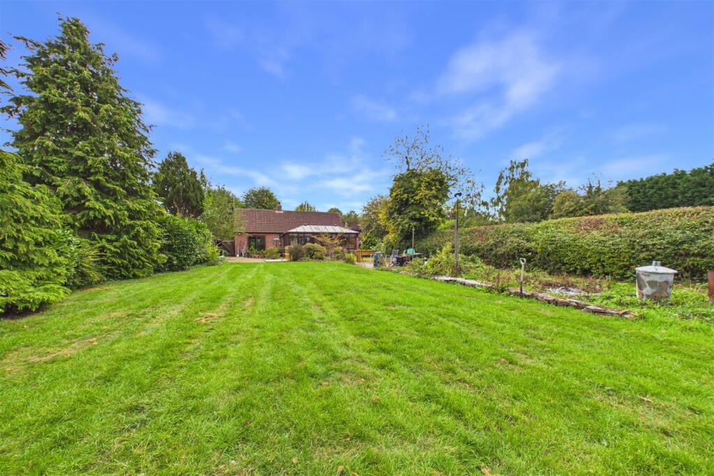 Main image of property: Low Street, Elston, Newark