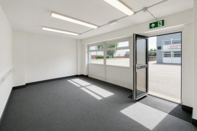 3 Guinness GF office (mirrored).png