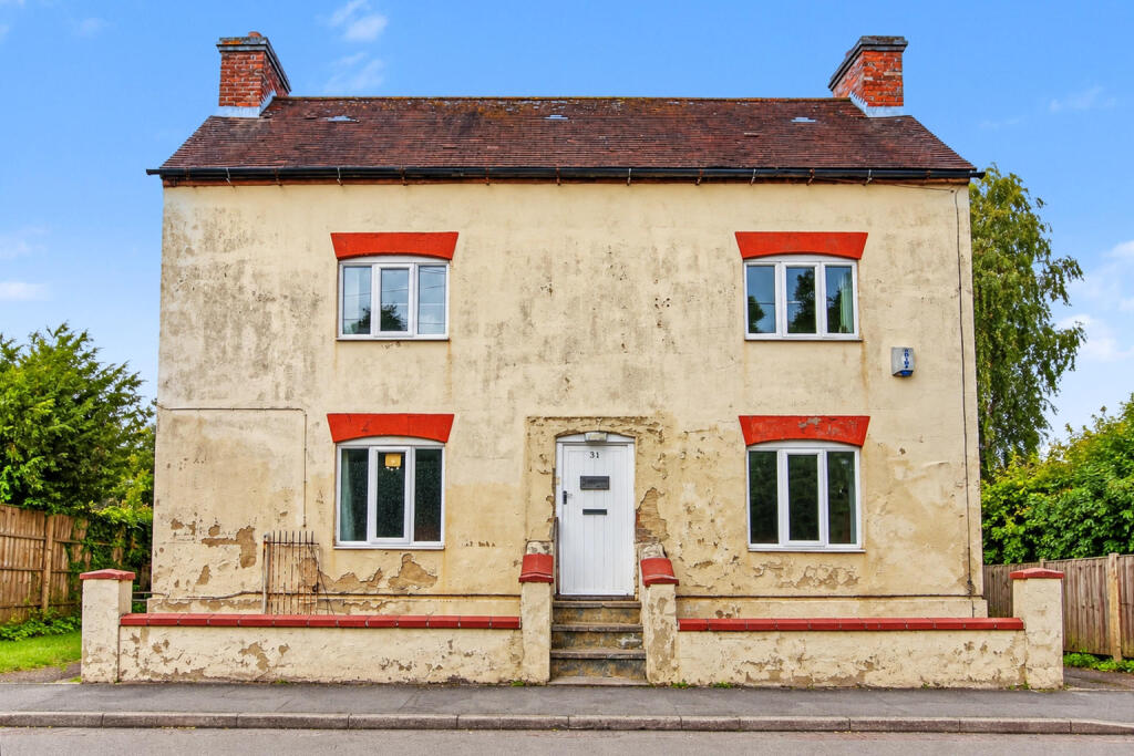 Main image of property: Main Street, Snarestone