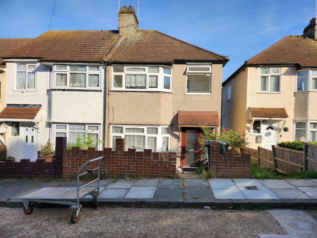 Main image of property: Grosvenor Crescent, Dartford, Kent, DA1