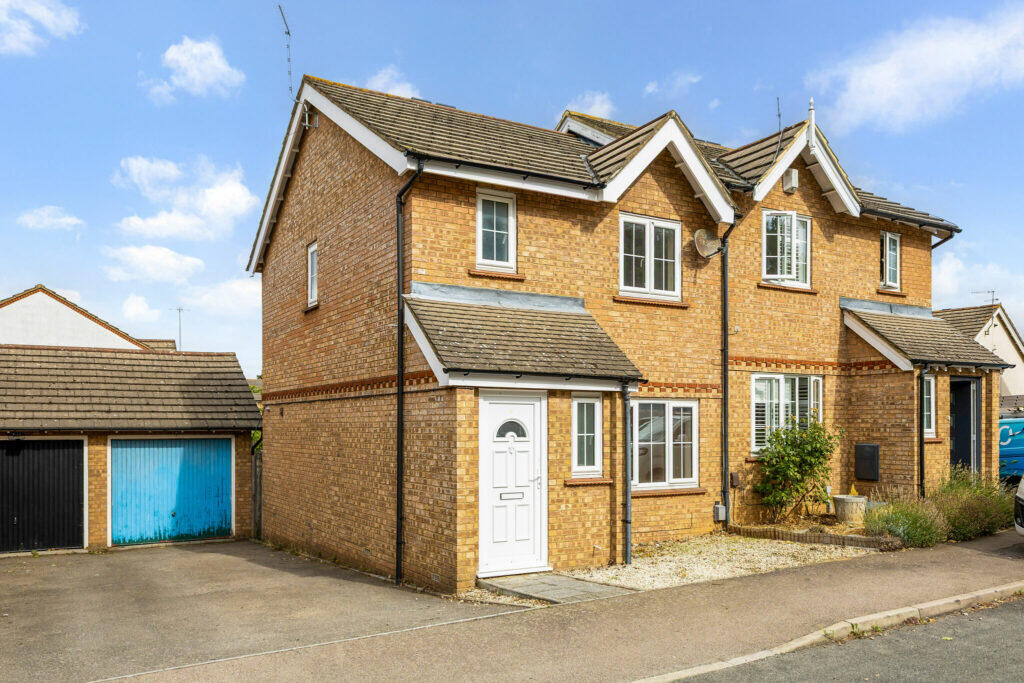 Main image of property: Primrose Drive, Hertford, SG13 7TG
