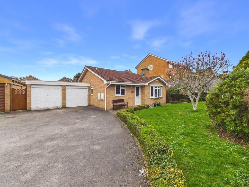 Main image of property: Seymour Close, Weston-super-Mare, North Somerset, BS22