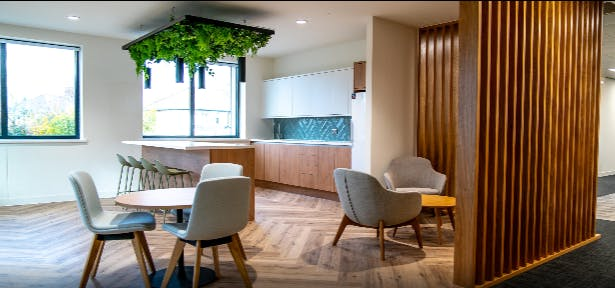 Kitchen Area Photo.png